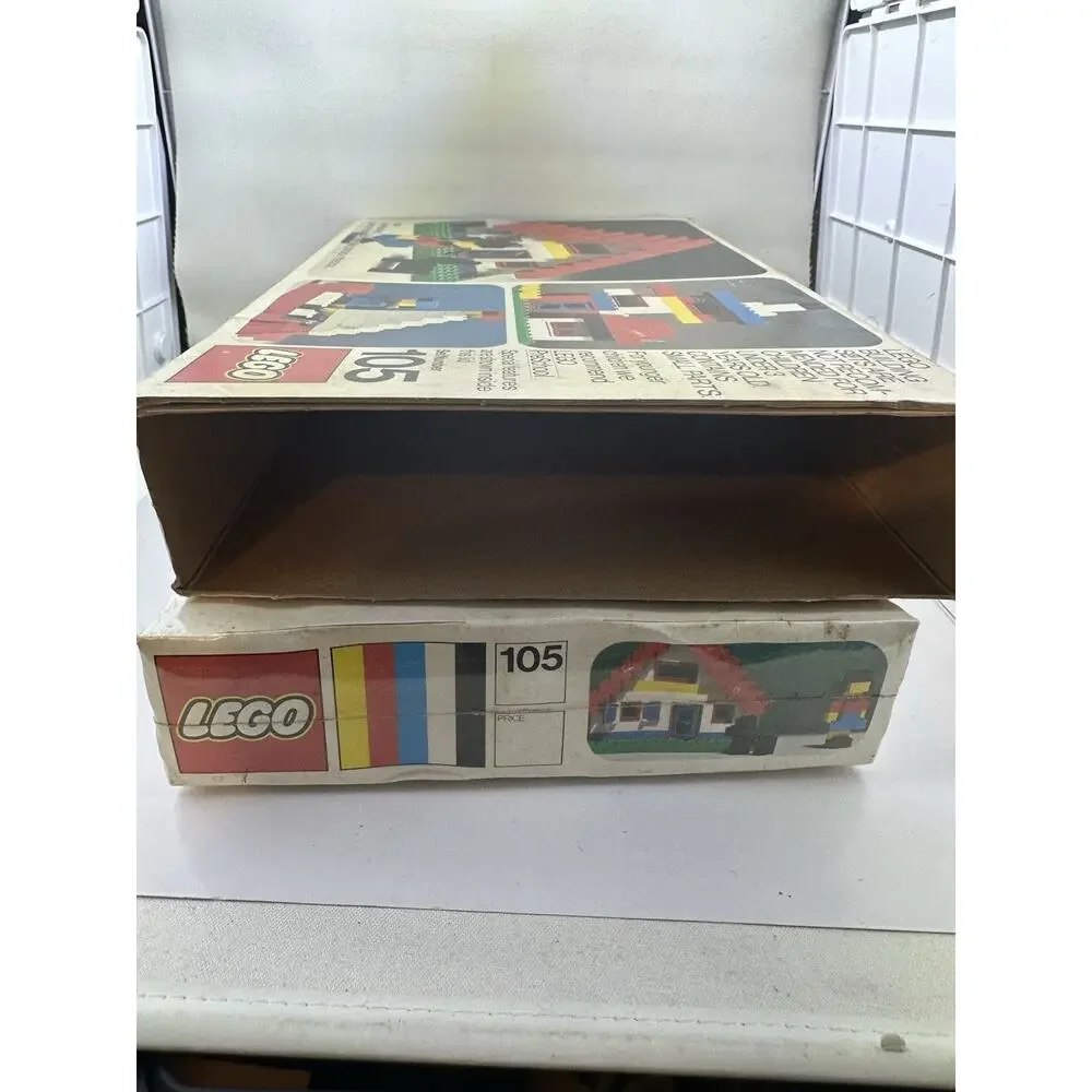 VINTAGE 1974 LEGO Set Number 105 Factory Sealed See description Fast Shipping